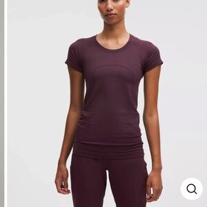 lululemon athletica Swiftly Tech Short Sleeve 2.0 | Black Plum